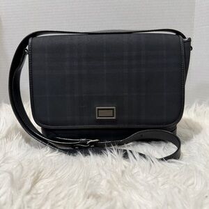 BURBERRY Black Nova Check Crossbody Bag
